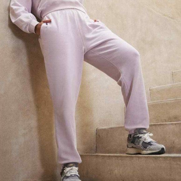 Spiritual Gangster Pants - *NWT* Spiritual Gangster Laguna Sweatpant in Wisteria SZ M